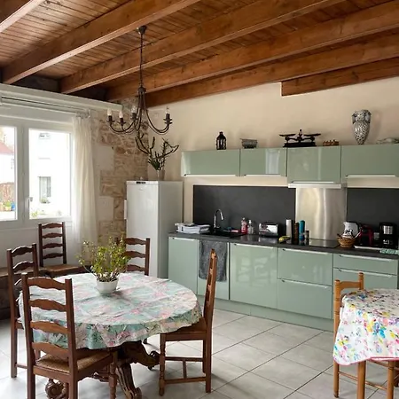Chez Sarah - La Pivoine 3*
